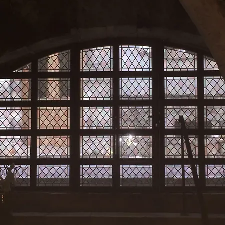 Abbaye De Maizieres Beaune (Cote d'Or)