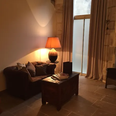 Hotel Abbaye De Maizieres 4*