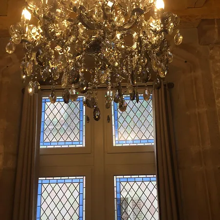 Hotel Abbaye De Maizieres 4*