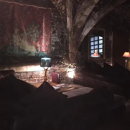 Abbaye De Maizieres Beaune (Cote d'Or)