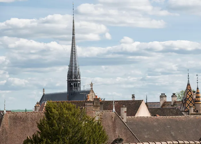 Отель Abbaye De Maizieres