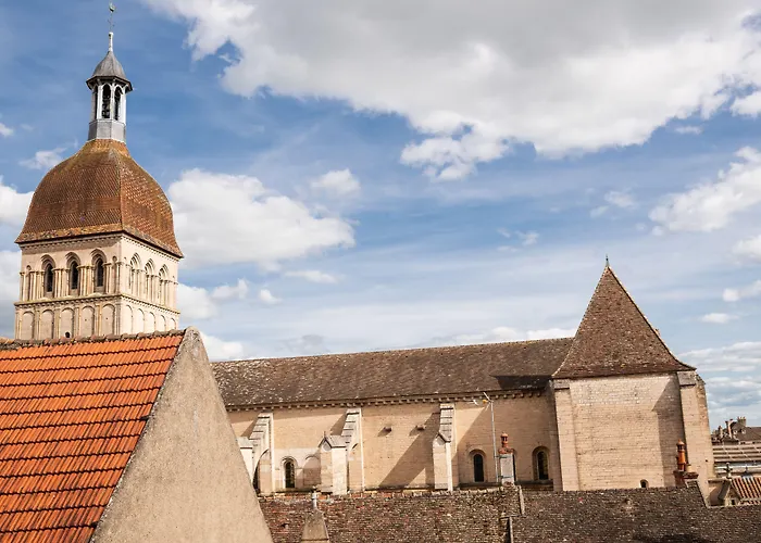Abbaye De Maizieres Отель