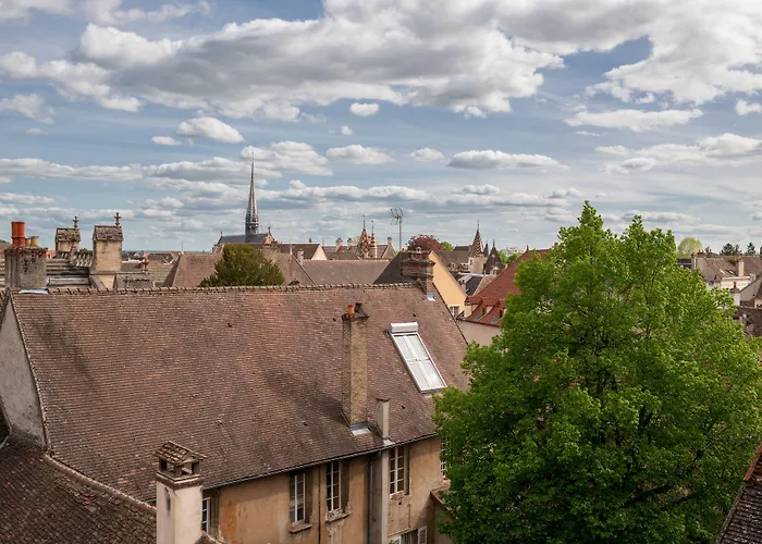 Отель Abbaye De Maizieres