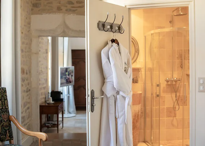 Abbaye De Maizieres 4*