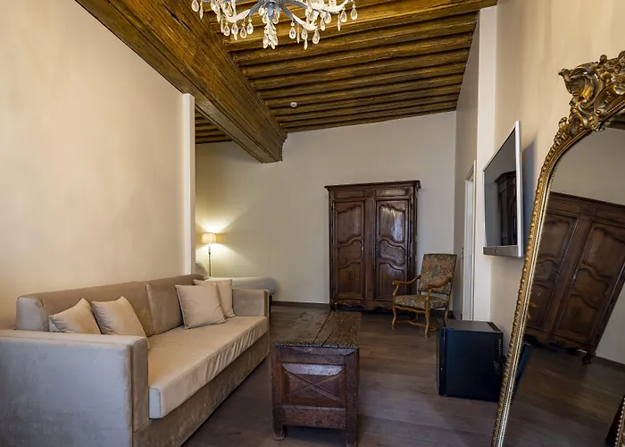 Отель Abbaye De Maizieres Бон