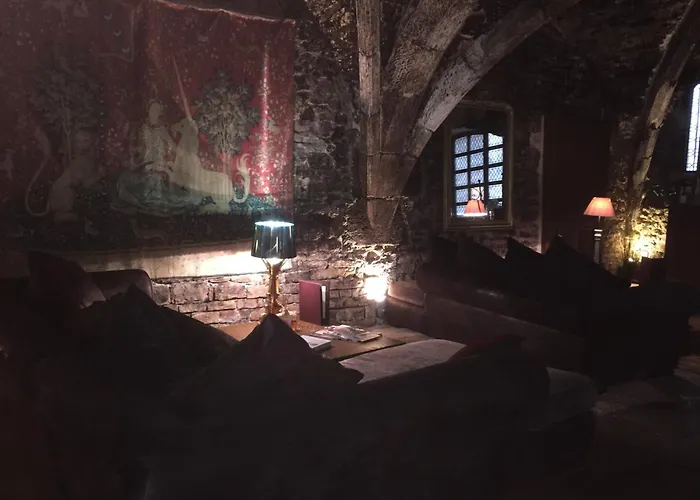 Abbaye De Maizieres Μπον